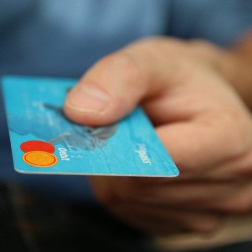 money-card-business-credit-card-50987-1-e1533801093580-640x524